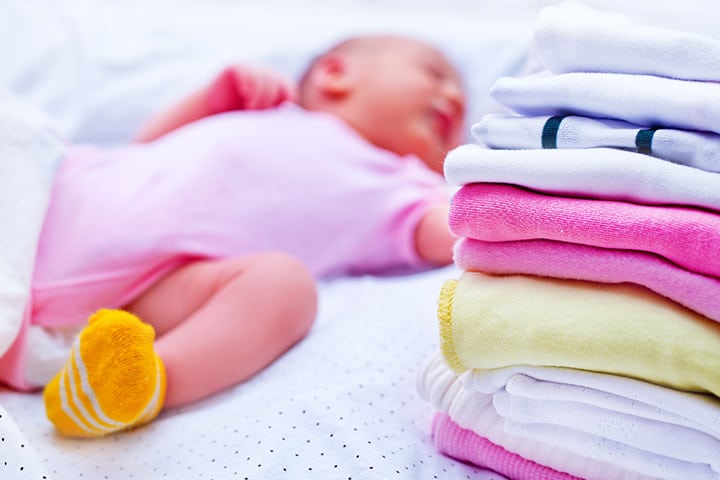 Como lavar roupa de bebe